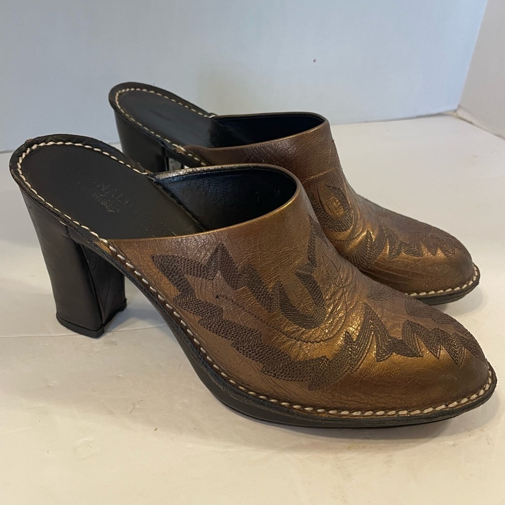 Donald J Pliner Bronze Brown Leather Heeled Mules Clogs size 7 - Picture 11 of 11